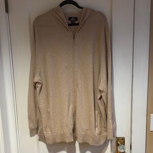 Woman’s Beige Zip-Up Cashmere Sweater